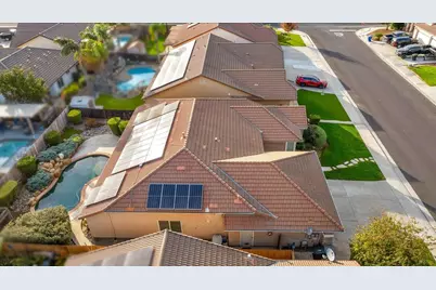 1947 Hampton, Hanford, CA 93230 - Photo 7