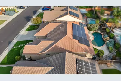 1947 Hampton, Hanford, CA 93230 - Photo 11