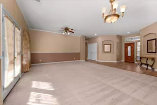 1947 Hampton, Hanford, CA 93230 - Photo 17