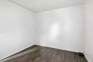 8744 Contemporary Ct, Elk Grove, CA 95624 - Photo 29