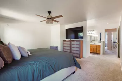 737 Lake Canyon Avenue, Galt, CA 95632 - Photo 9