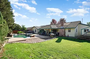 737 Lake Canyon Ave, Galt, CA 95632 - Photo 35