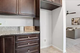 2101 Camino Real Way, Roseville, CA 95747 - Photo 9