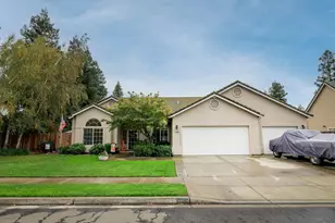 1880 Westminster Ln, Turlock, CA 95382 - Photo 1