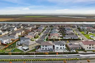 6907 Foraker Dr, Stockton, CA 95219 - Photo 73