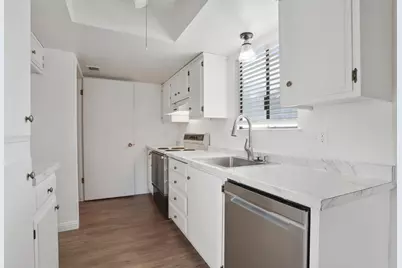 6816 Cumberland Place, Stockton, CA 95219 - Photo 11