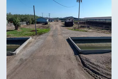 3918 S Kilroy Road, Turlock, CA 95380 - Photo 13