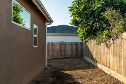 1797 Clearwater Street, Tulare, CA 93274 - Photo 31