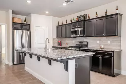 1797 Clearwater Street, Tulare, CA 93274 - Photo 9