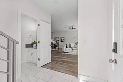 5965 Hilltop Drive, Carmichael, CA 95608 - Photo 5