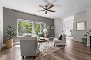 5965 Hilltop Dr, Carmichael, CA 95608 - Photo 9