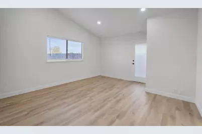 1128 Raymond Drive, Modesto, CA 95351 - Photo 19