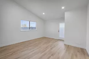 1128 Raymond Dr, Modesto, CA 95351 - Photo 19