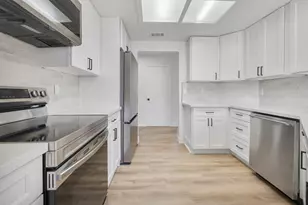 1128 Raymond Dr, Modesto, CA 95351 - Photo 9