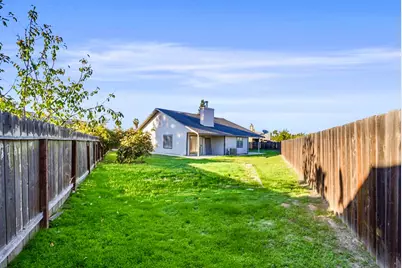 1128 Raymond Drive, Modesto, CA 95351 - Photo 25