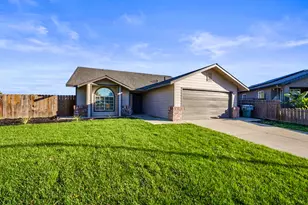 1128 Raymond Dr, Modesto, CA 95351 - Photo 1