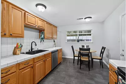 5616 Sapunor Way, Carmichael, CA 95608 - Photo 15