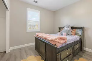 1676 Red Ribbons Ln, Manteca, CA 95337 - Photo 33