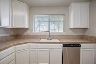 2139 W Chesler, Merced, CA 95348 - Photo 7