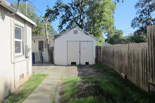 2238 Fernley Ave, Sacramento, CA 95815 - Photo 7