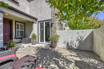 3041 Village Center Drive, Roseville, CA 95747 - Photo 5