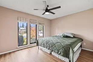 1570 Valley View Dr, Yuba City, CA 95993 - Photo 17