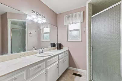 1570 Valley View Drive, Yuba City, CA 95993 - Photo 27