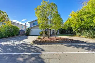 9348 Blue Oak Dr, Orangevale, CA 95662 - Photo 3