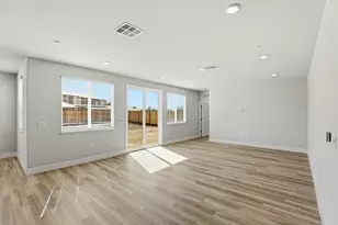 305 Outlooker Ct, Lincoln, CA 95648 - Photo 5