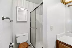 7325 Sunsilver Ln, Sacramento, CA 95828 - Photo 31
