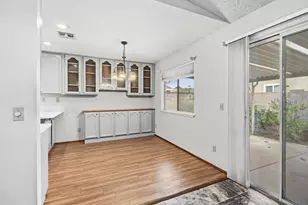 7325 Sunsilver Ln, Sacramento, CA 95828 - Photo 13