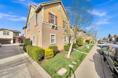 3857 Purple Finch Lane, Modesto, CA 95355 - Photo 5