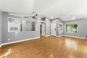 7011 Royal Links Dr, Riverbank, CA 95367 - Photo 5