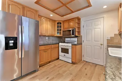 908 Deer Park Drive, Modesto, CA 95358 - Photo 17