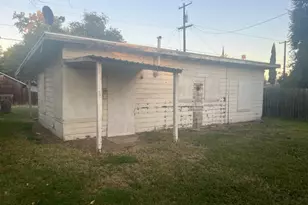 1257 California Ave, Dos Palos, CA 93620 - Photo 1