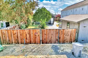 131 5th St, Gustine, CA 95322 - Photo 19