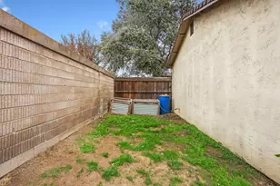 2132 Newbury Cir, Lodi, CA 95240 - Photo 37