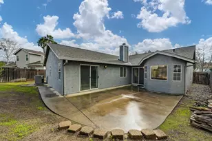 5943 Laguna Villa Way, Elk Grove, CA 95758 - Photo 35