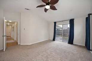 5943 Laguna Villa Way, Elk Grove, CA 95758 - Photo 29