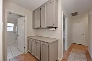 5943 Laguna Villa Way, Elk Grove, CA 95758 - Photo 23