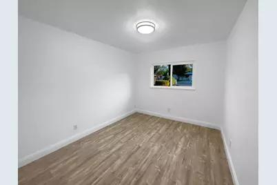1109 Frienza Avenue, Sacramento, CA 95815 - Photo 3
