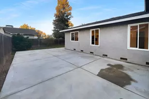 1109 Frienza Ave, Sacramento, CA 95815 - Photo 21