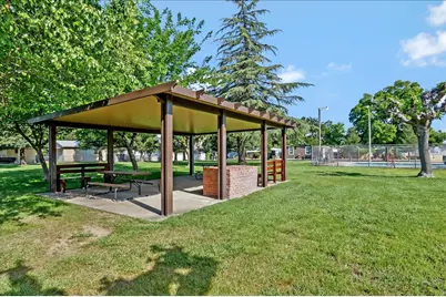 2128 Barrington Lane, Modesto, CA 95350 - Photo 41