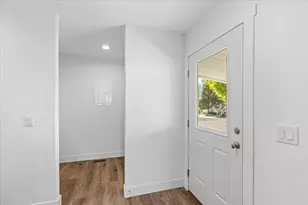 2128 Barrington Ln, Modesto, CA 95350 - Photo 19