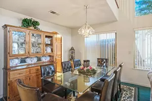 2805 Medinah Way, Modesto, CA 95355 - Photo 9