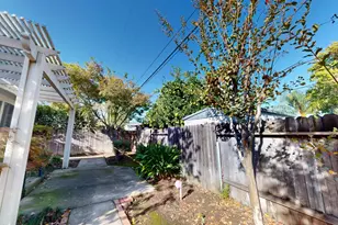 1381 Peach Tree Ln, Yuba City, CA 95993 - Photo 25