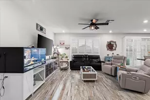 2147 Saffron Dr, Manteca, CA 95337 - Photo 11