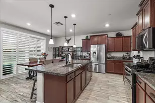 2147 Saffron Dr, Manteca, CA 95337 - Photo 15