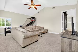 216 Heredia Ct, Roseville, CA 95747 - Photo 47