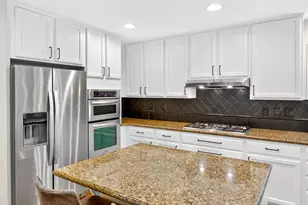 216 Heredia Ct, Roseville, CA 95747 - Photo 23